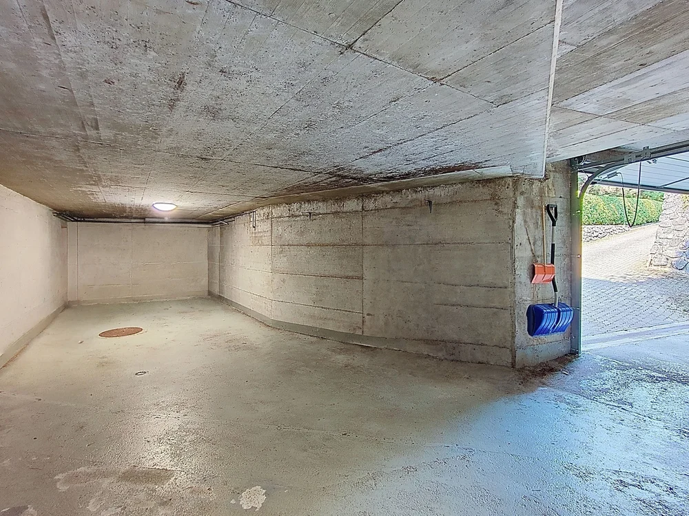 Maison Blonay - Parking intérieur