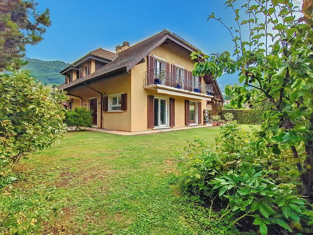 Maison Blonay - vue ext maison depuis potager